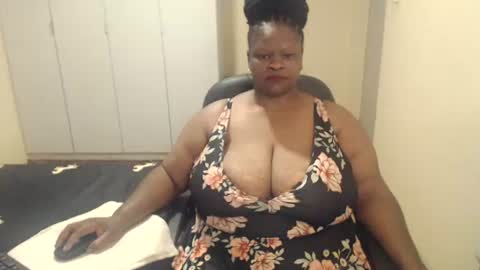 Snapshot of sweetnoziexxx chatting on February 2025 05:58:01 AM sweetnoziexxx online show from February 2025 05:58:01 AM