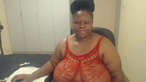 Snapshot of sweetnoziexxx chatting on February 2025 01:39:01 PM sweetnoziexxx online show from February 2025 01:39:01 PM