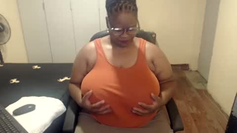 Snapshot of sweetnoziexxx chatting on March 2025 05:42:02 AM sweetnoziexxx online show from March 2025 05:42:02 AM