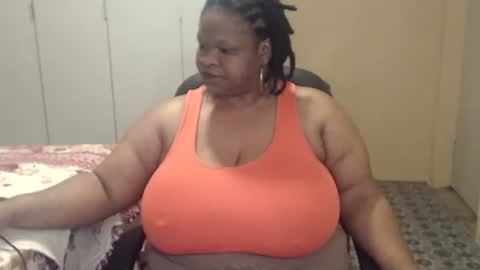 Snapshot of sweetnoziexxx chatting on November 2025 04:44:02 AM sweetnoziexxx online show from November 2025 04:44:02 AM