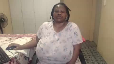 Snapshot of sweetnoziexxx chatting on November 2025 04:50:01 PM sweetnoziexxx online show from November 2025 04:50:01 PM