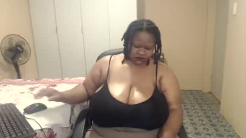 Snapshot of sweetnoziexxx chatting on December 2025 05:27:02 AM sweetnoziexxx online show from December 2025 05:27:02 AM