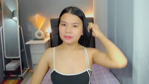 Snapshot of sweetnwildts chatting on May 2026 03:14:02 AM Ghena online show from May 2026 03:14:02 AM