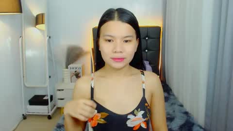 Snapshot of sweetnwildts chatting on July 2026 04:25:01 AM Ghena online show from July 2026 04:25:01 AM