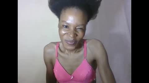 ESTHER online show from May 2026 01:55:01 AM