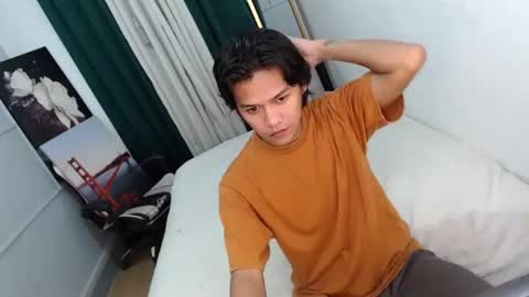 Snapshot of sweetpie_asian chatting on December 2024 05:40:01 PM sweetpie asian online show from December 2024 05:40:01 PM