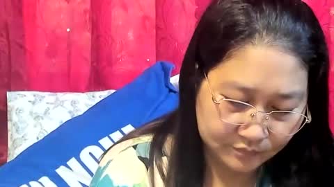 Snapshot of sweetpilipina88 chatting on August 2026 01:31:02 AM MIA online show from August 2026 01:31:02 AM