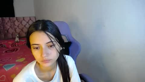 Caro  Lily online show from October 2025 05:30:01 PM