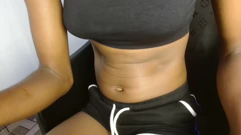 slim ivy online show from October 2025 06:18:02 PM