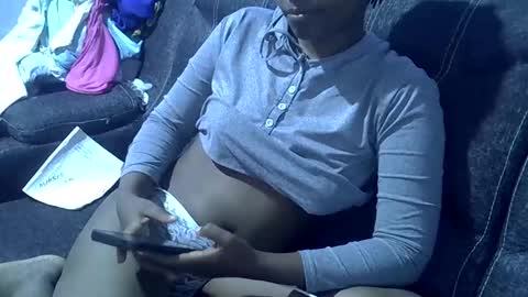 Snapshot of sweetqueen20 chatting on September 2025 05:19:02 AM queen online show from September 2025 05:19:02 AM