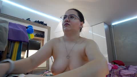 SweetRaisa online show from January 2025 02:31:02 AM