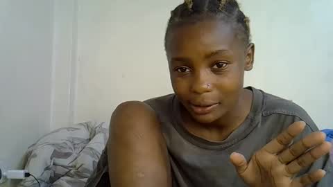 Snapshot of sweetrall chatting on April 2026 08:37:02 PM Lilly online show from April 2026 08:37:02 PM