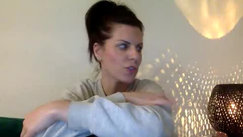 sweetriddance online show from April 2026 03:37:02 AM