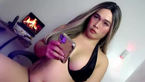 JUST CALL ME BABE online show from May 2026 01:29:02 PM