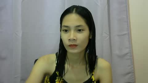 Mia online show from December 2024 09:07:02 AM