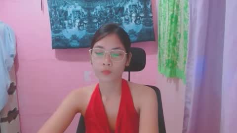 Snapshot of sweetsexygirl20 chatting on May 2026 12:34:02 PM Mia online show from May 2026 12:34:02 PM