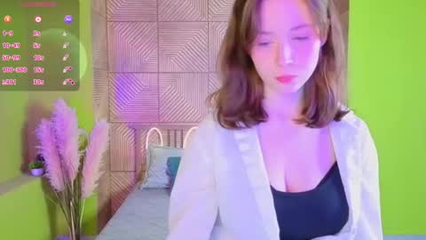 Alice online show from December 2025 02:12:02 PM