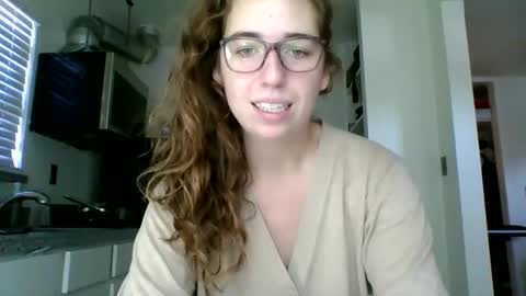 sweetsocalgirl online show from January 2025 06:05:01 PM