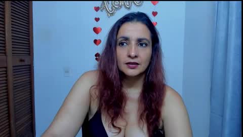Sofia online show from October 2025 07:01:02 AM