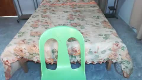 Snapshot of sweetsophieandalexfucker chatting on November 2025 01:15:02 AM sophie and alex online show from November 2025 01:15:02 AM