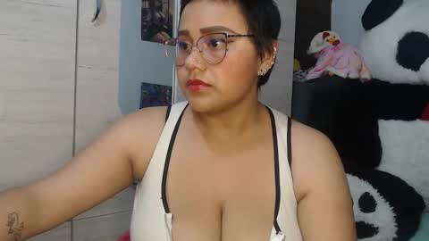 sweett_candy1 online show from December 2025 02:39:01 AM