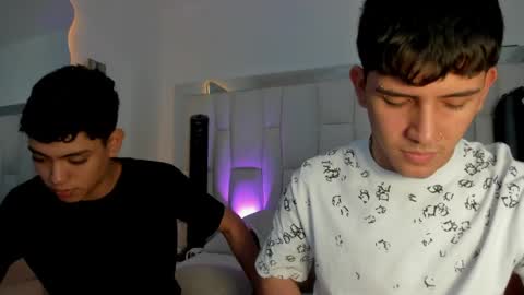 sweett_candy2 online show from April 2026 08:07:01 PM