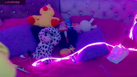 martina online show from February 2025 01:04:02 AM