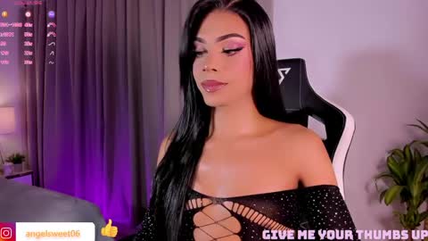 Snapshot of sweett_shinexx chatting on May 2026 06:22:02 AM angel online show from May 2026 06:22:02 AM