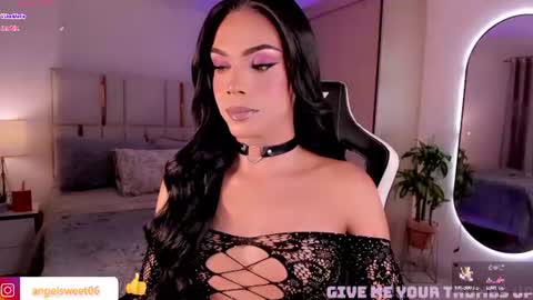 Snapshot of sweett_shinexx chatting on July 2026 04:36:02 AM angel online show from July 2026 04:36:02 AM