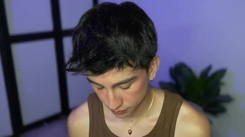 Snapshot of sweettaaron chatting on June 2026 12:59:02 AM Andy online show from June 2026 12:59:02 AM