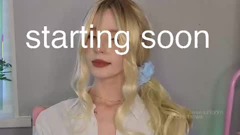 Elis  a little vacation Ill be here Saturday my schedules in bio online show from October 2025 09:10:01 AM