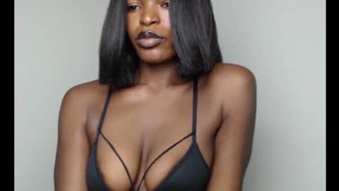 Snapshot of sweetxxboobsx chatting on November 2025 08:04:02 AM sweetxxboobsx online show from November 2025 08:04:02 AM