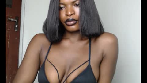 Snapshot of sweetxxboobsx chatting on November 2025 08:47:01 PM sweetxxboobsx online show from November 2025 08:47:01 PM