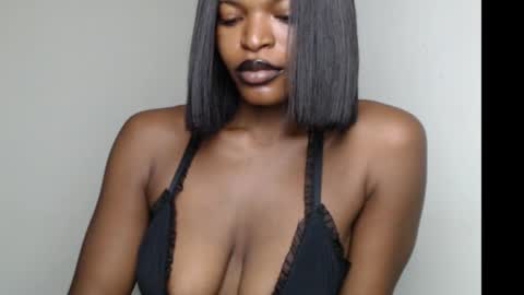 Snapshot of sweetxxboobsx chatting on December 2025 08:29:02 AM sweetxxboobsx online show from December 2025 08:29:02 AM