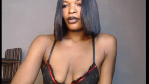 Snapshot of sweetxxboobsx chatting on April 2026 08:17:01 AM sweetxxboobsx online show from April 2026 08:17:01 AM