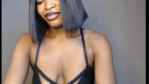 Snapshot of sweetxxboobsx chatting on May 2026 08:41:01 AM sweetxxboobsx online show from May 2026 08:41:01 AM