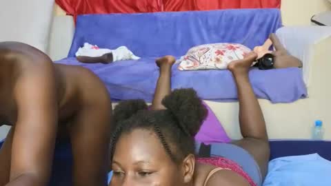 Snapshot of sweety_shawtys chatting on January 2025 12:50:01 AM shawtyshasha online show from January 2025 12:50:01 AM