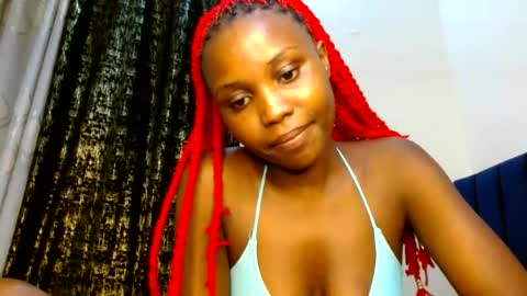 Snapshot of sweety_spixxy chatting on July 2026 04:14:01 PM Dolly online show from July 2026 04:14:01 PM