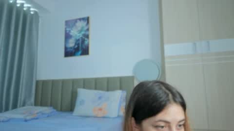 Snapshot of sweety_vikky chatting on May 2026 12:07:02 AM Vikky online show from May 2026 12:07:02 AM