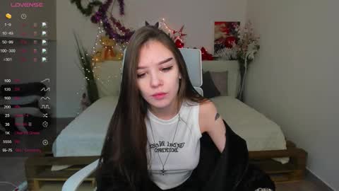 Snapshot of sweetydeviliya chatting on January 2026 01:47:02 PM sweetydeviliya online show from January 2026 01:47:02 PM