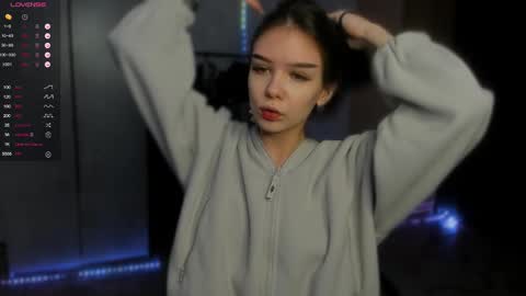 Snapshot of sweetydeviliya chatting on January 2026 03:01:02 AM sweetydeviliya online show from January 2026 03:01:02 AM