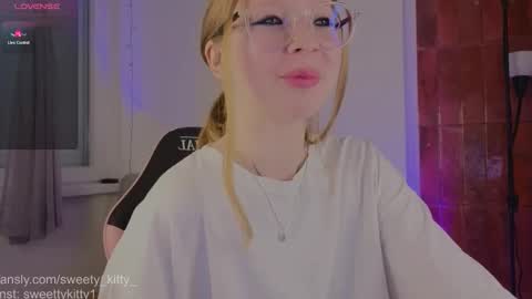 Jenny  give it a sub online show from March 2026 02:39:02 PM