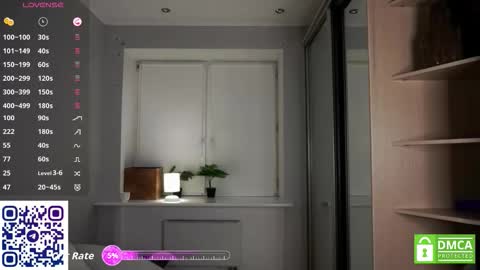Astrid online show from October 2025 06:19:01 PM