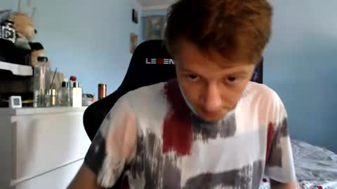 Snapshot of swetieeecharm chatting on June 2026 09:01:01 AM Cat online show from June 2026 09:01:01 AM