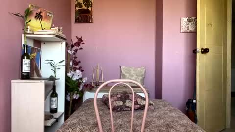 swettcabol online show from February 2025 06:51:01 PM