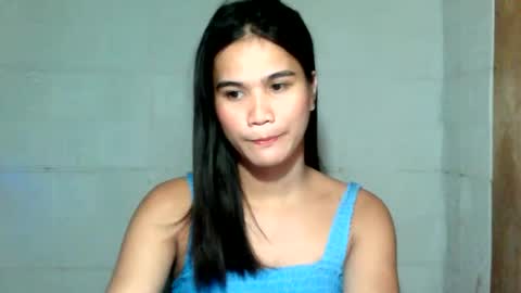 Snapshot of swettie_rhea chatting on May 2026 02:33:02 PM Rhea online show from May 2026 02:33:02 PM