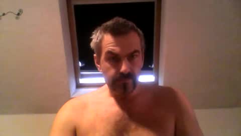 swinger_men_austria online show from November 2025 07:08:01 AM