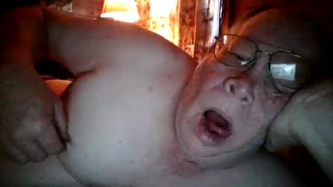 Snapshot of swm769 chatting on January 2026 05:37:01 PM swm online show from January 2026 05:37:01 PM