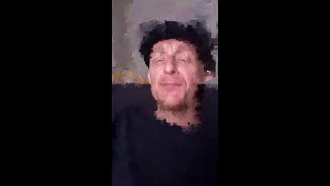 Snapshot of swollenmembers25 chatting on February 2026 07:43:01 PM swollenmembers25 online show from February 2026 07:43:01 PM