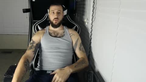 swoozy_ online show from September 2025 12:45:01 AM